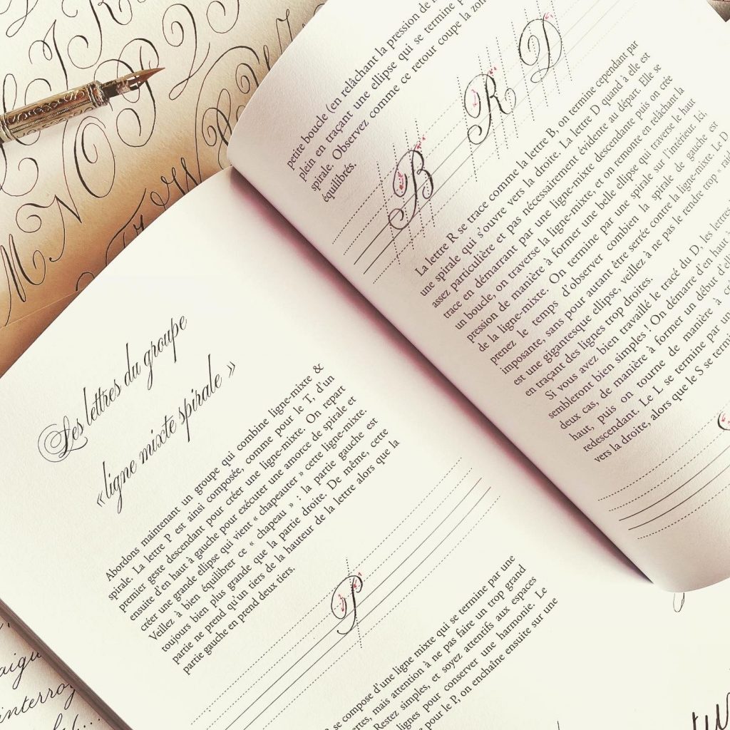 Livre calligraphie anglaise Manuel Noémie Keren la calligraphe Bordeaux